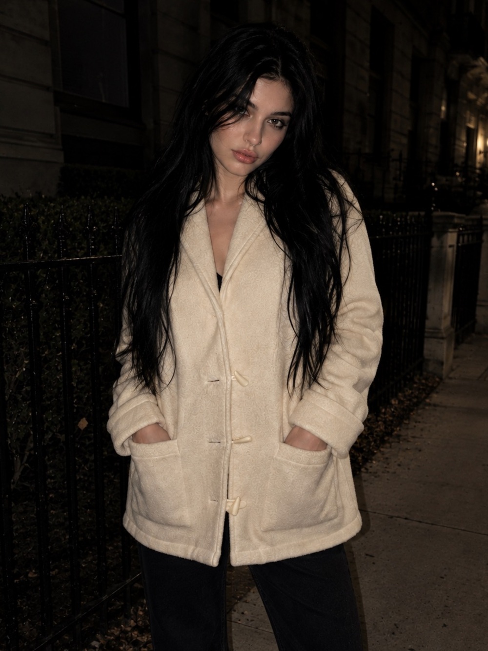 Women’s Cozy White Essential Stylish Weather Warm Winter Jacket/Coat